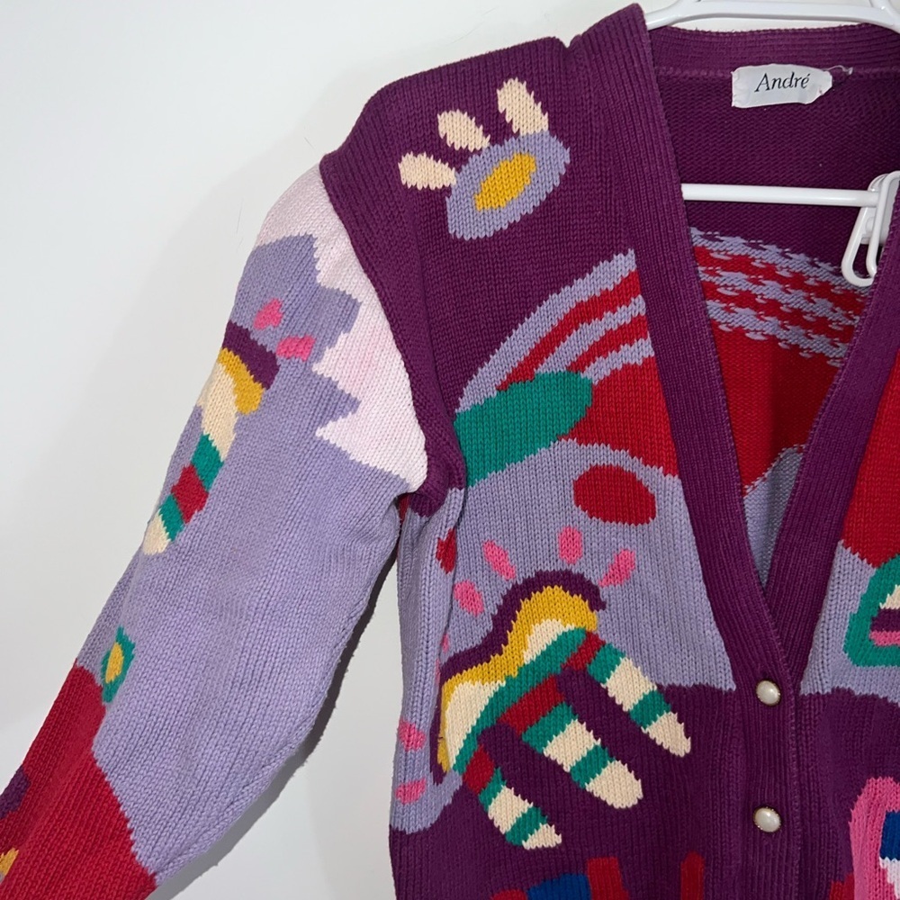 Vintage Abstract Cardigan - Picture 2 of 13